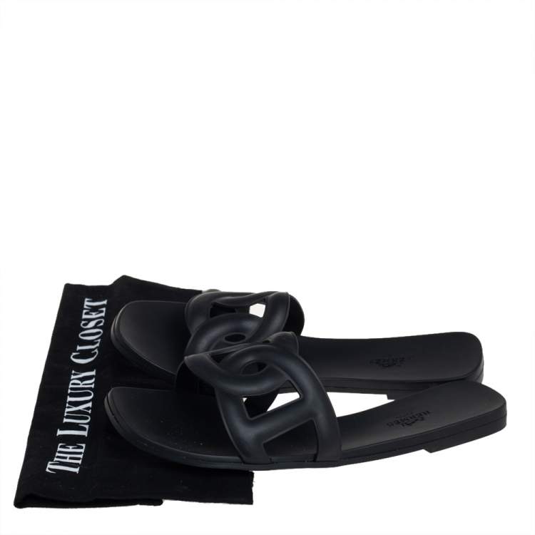 Pre Owned Hermes Black Rubber Aloha Flat Slides Size 39