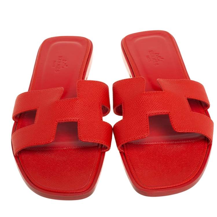 Pre Owned Hermes Red Leather Oran Flat Slides Size 39