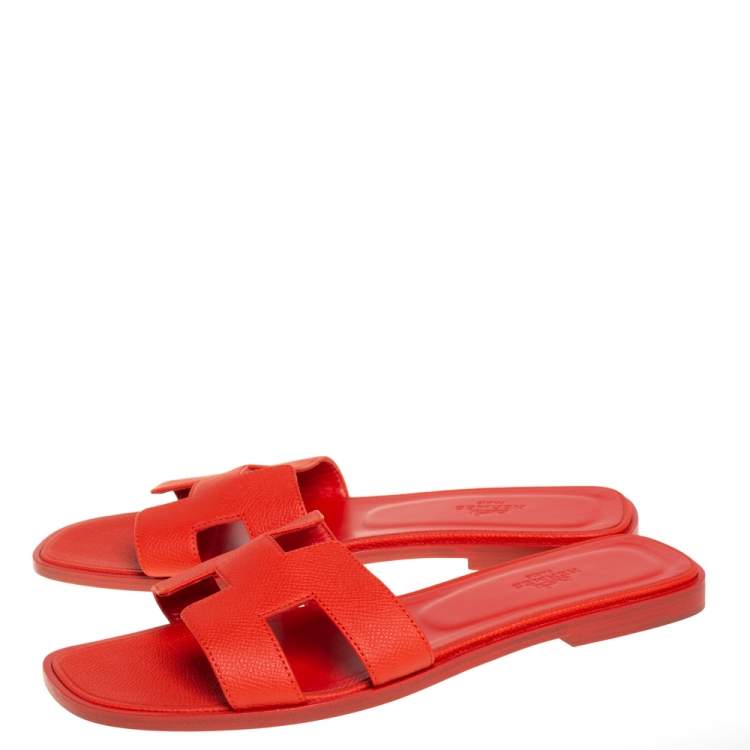 Pre Owned Hermes Red Leather Oran Flat Slides Size 39
