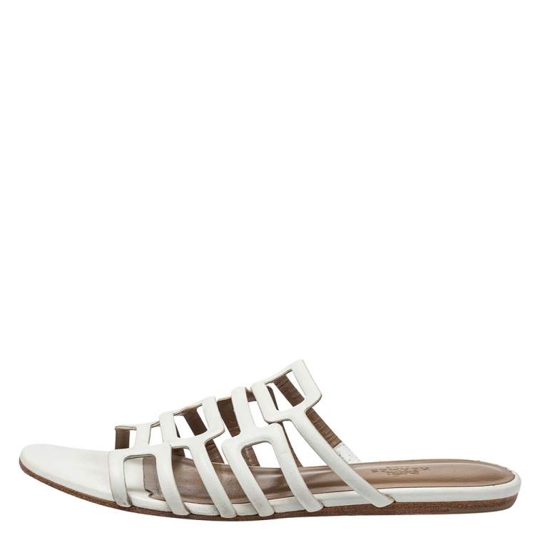 Pre Owned Hermés White Leather Olympe Flat Slides Size 37
