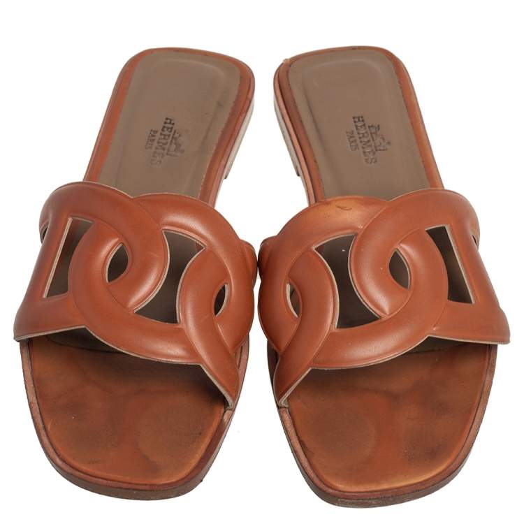 Pre Owned Hermès Brown Leather Aloha Flat Slides Size 37