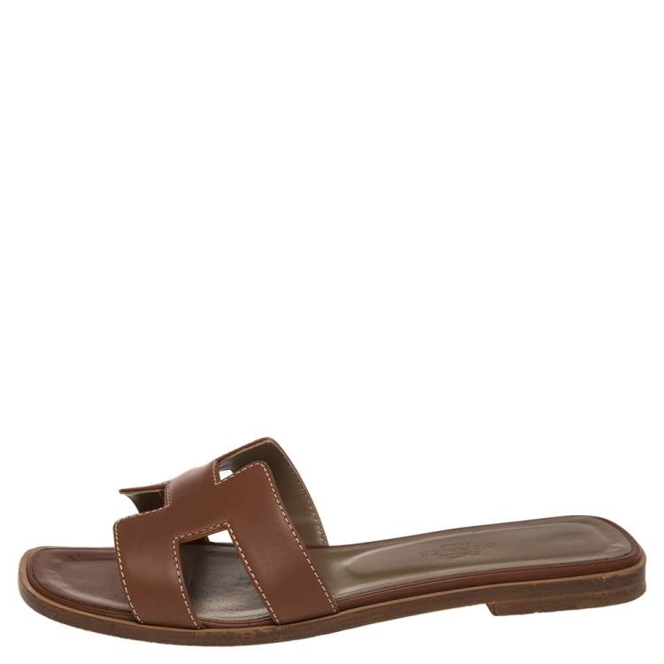 Pre Owned Hermes Brown Leather Oran Flat Slides Size 36.5