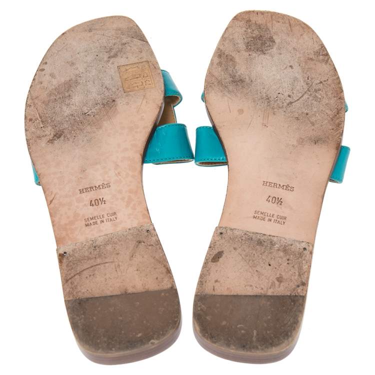 Pre Owned Hermes Blue Leather Oran Slide Flats Size 40.5