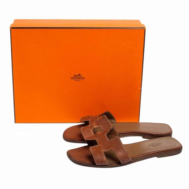 Pre Owned Hermes Brown Leather Oran Flats Size 37