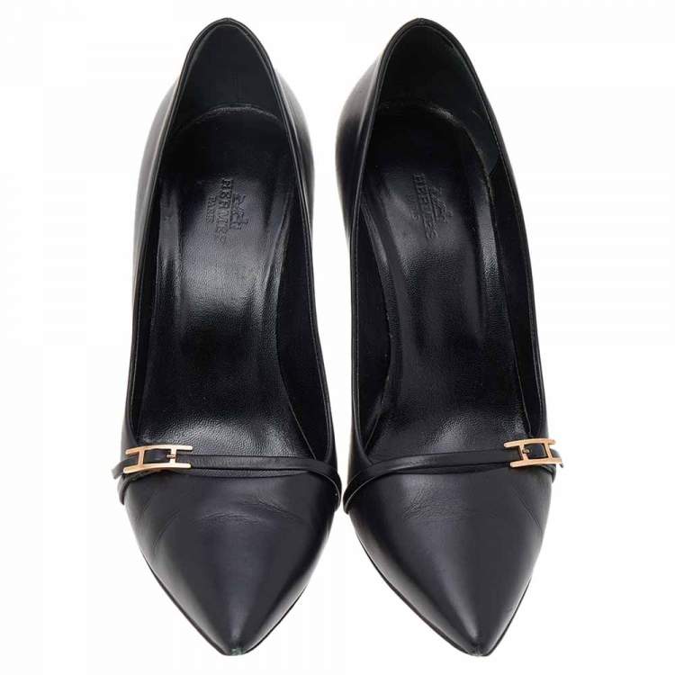 Pre Owned Hermes Black Leather Pointed Toe Pumps Size 38