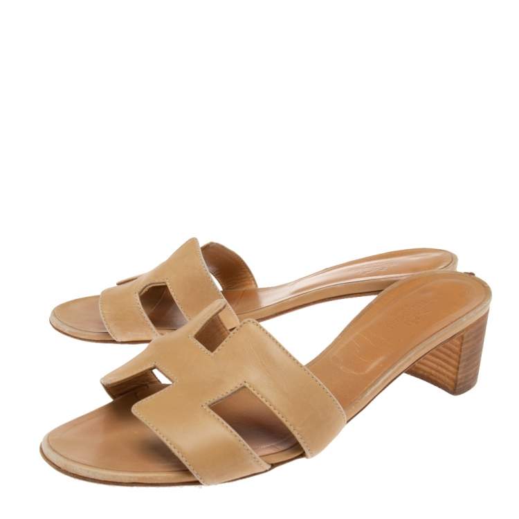 Pre Owned Hermes Beige Leather Oasis Slide Sandals Size 39