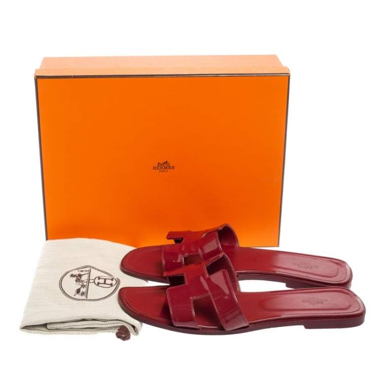 Pre Owned Hermes Burgundy Patent Leather Oran  Sandals Size 41