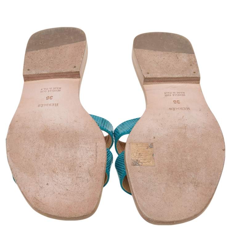 مملوكة مسبقًا Hermes Blue Lizard Leather Oran Flat Slides Size 36