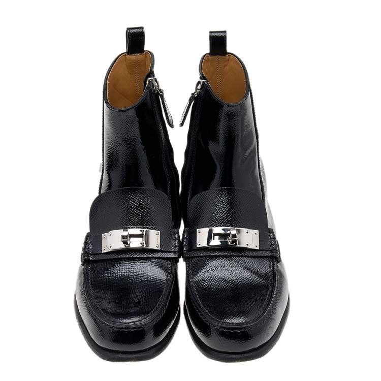 مملوكة مسبقًا Hermes Black Textured Patent Leather Kelly Turn Lock Ankle Boots Size 36