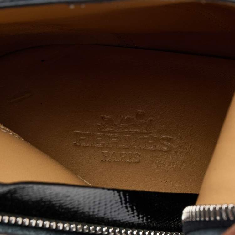 مملوكة مسبقًا Hermes Black Textured Patent Leather Kelly Turn Lock Ankle Boots Size 36
