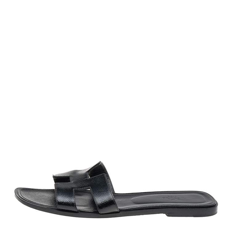 Hermes sandals black patent leather best sale