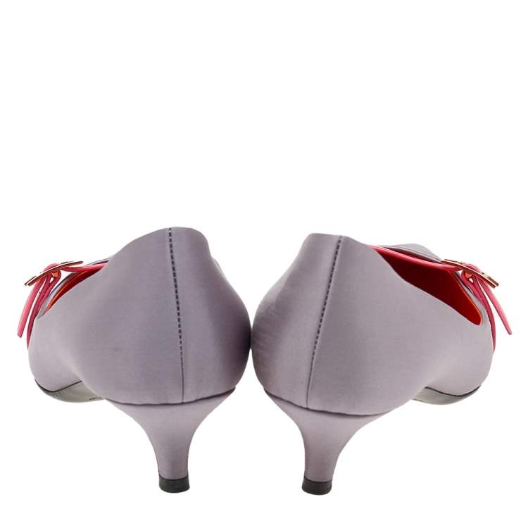 Pre Owned Hermes Grey Satin Lauren Pumps Size 37