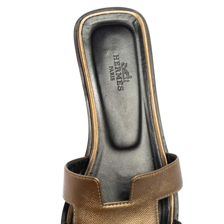Pre Owned Hermes Gold Leather Oran Flat Sandals Size 38
