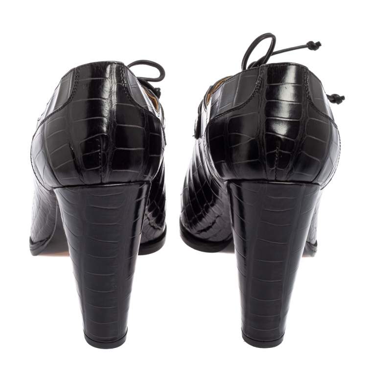 مملوكة مسبقًا Hermes Black Croc Embossed Leather Lace-Up Oxford Ankle Booties Size 38.5
