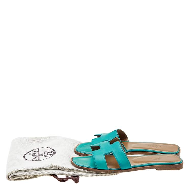 Pre Owned Hermès Teal Green Leather Oran Flats Size 36
