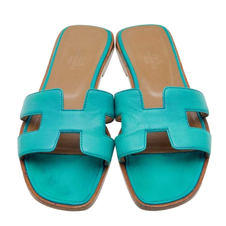 Pre Owned Hermès Teal Green Leather Oran Flats Size 36