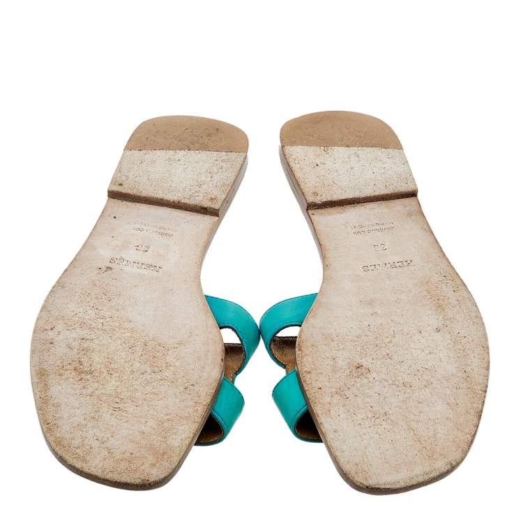 Pre Owned Hermès Teal Green Leather Oran Flats Size 36