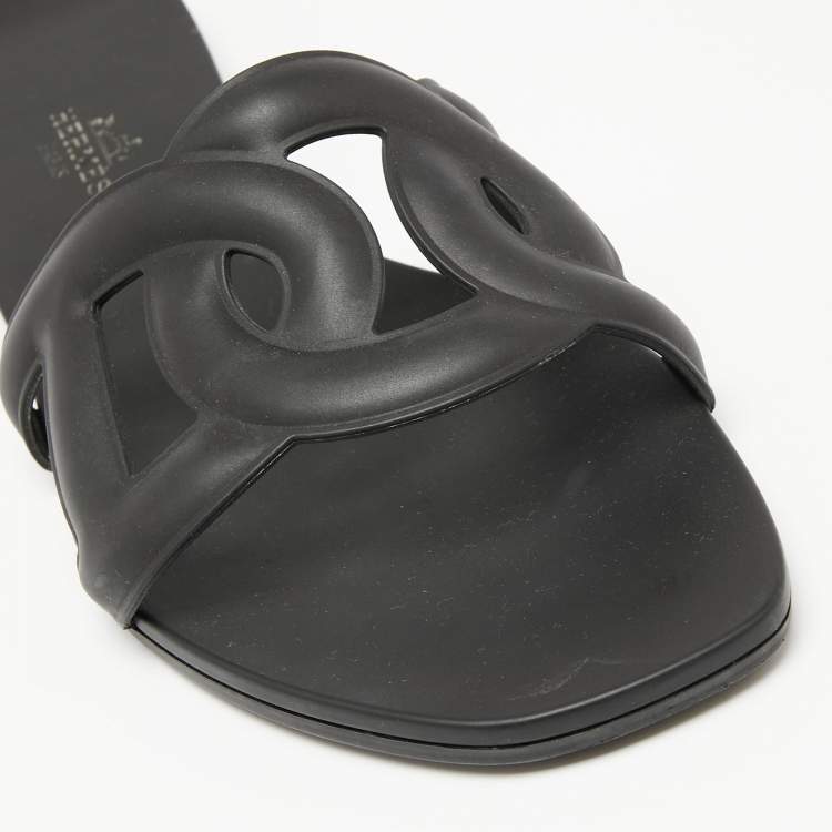 Pre Owned Hermes Black Rubber Aloha Flat Slides Size 39