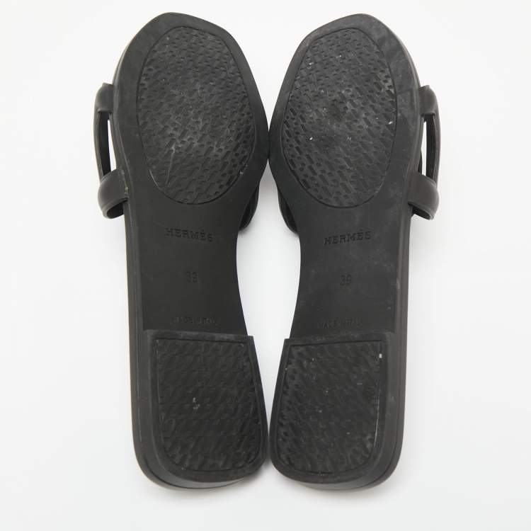 Pre Owned Hermes Black Rubber Aloha Flat Slides Size 39