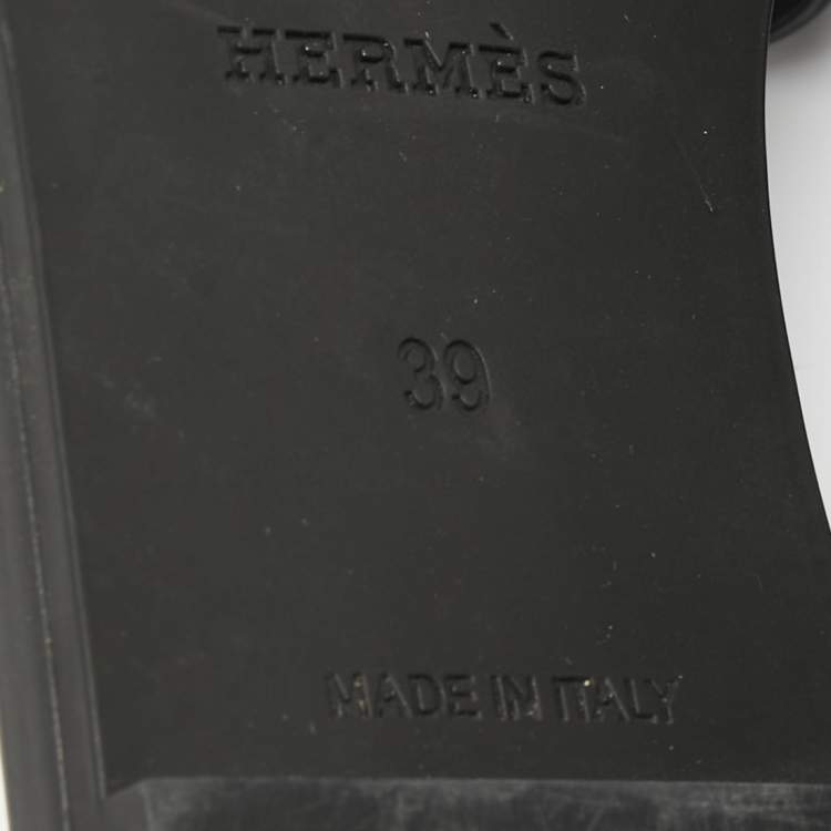 Pre Owned Hermes Black Rubber Aloha Flat Slides Size 39