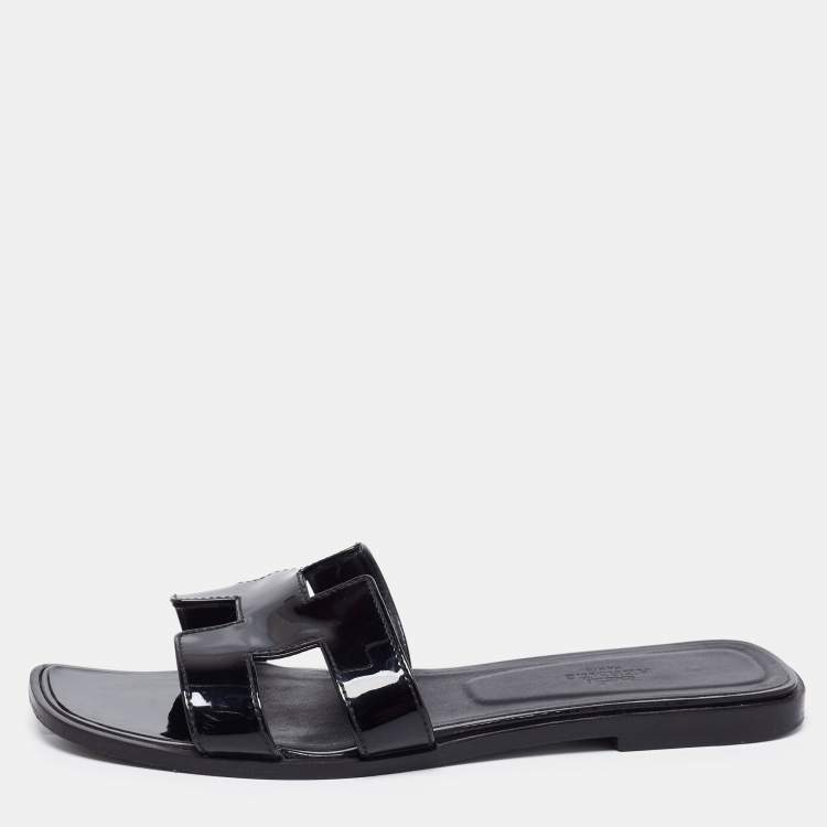 Hermes black hot sale flats