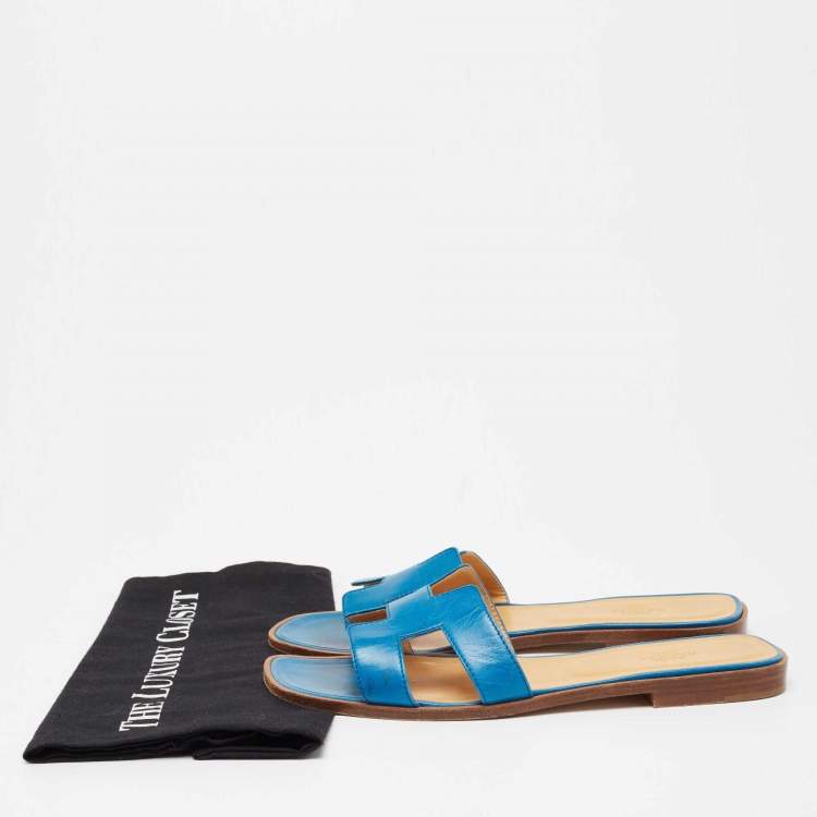 مملوكة مسبقًا Hermes Blue Leather Oran Flat Slides Size 40 