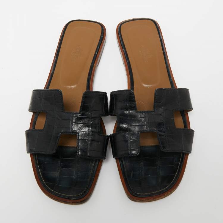 Pre Owned Hermes Black Croc Embossed Leather Oran Flat Slides Size 40