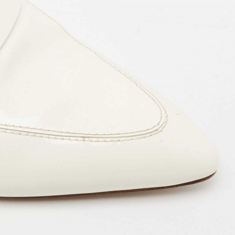 Pre Owned Hermes Off White Patent Leather Loafers Size 40