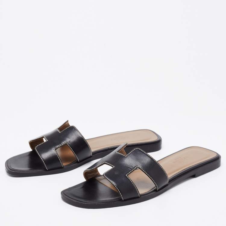 Pre Owned Hermes Black Leather Oran Flats Size 37