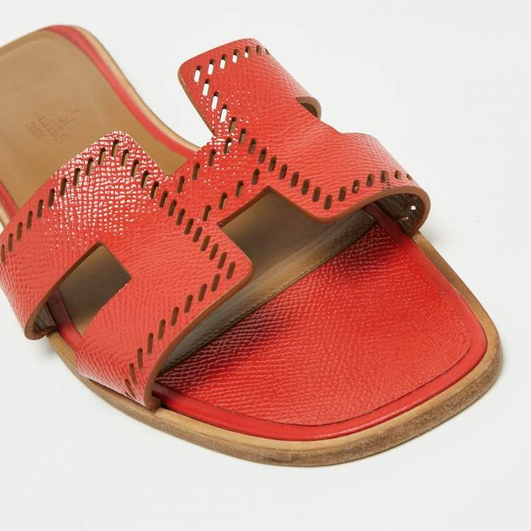 Pre Owned Hermes Orange Patent Leather Perforated Oran Flats Size 40.5