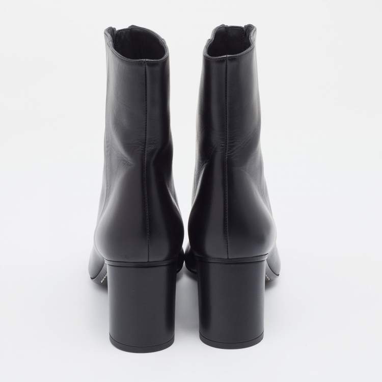 مملوكة مسبقًا Hermes Black Leather New York 70 Zipper Ankle Boots Size 38