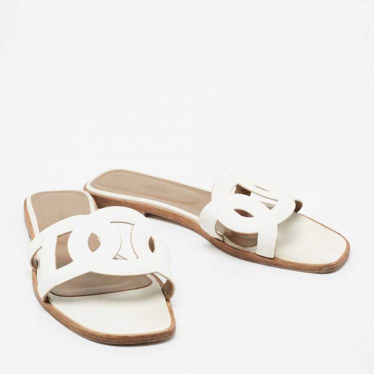 Pre Owned Hermes White Leather Omaha Flat Slides Size 40