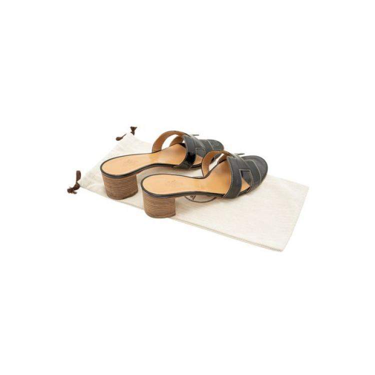 Pre Owned Hermes Black Patent Leather Oasis Sandals Size EU 39