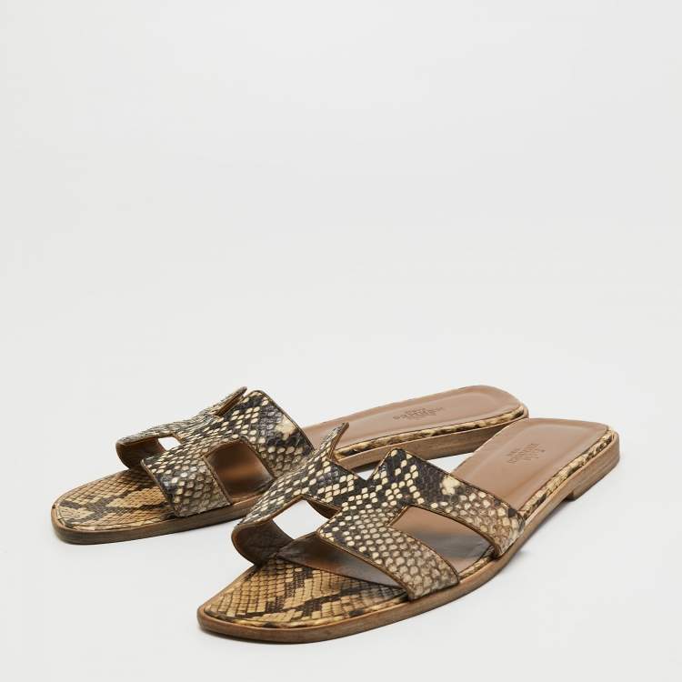 Pre Owned Hermes Brown/Beige Python Leather Oran Flat Slides Size 41