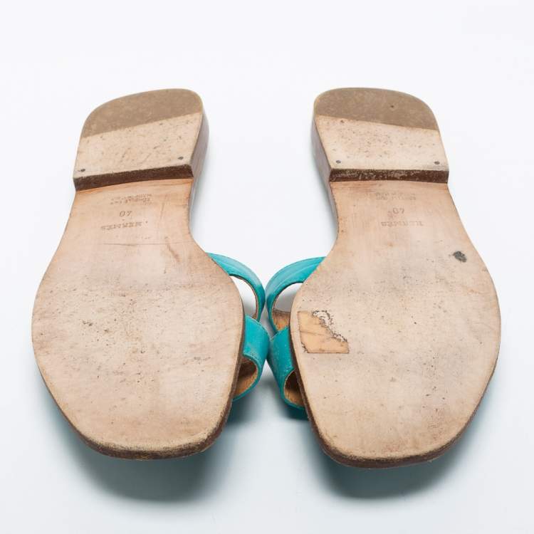 Pre Owned Hermes Turquoise Leather Oran Flat Slides Size 40