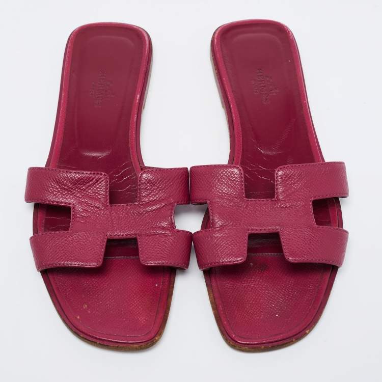 Pre Owned Hermes Magenta Leather Oran Flat Slides Size 38