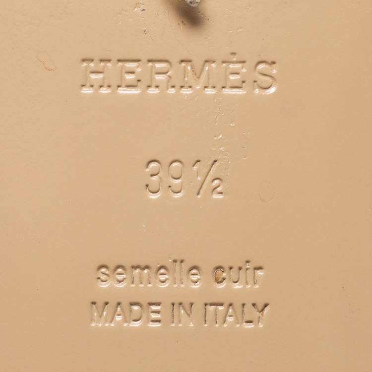 مملوكة مسبقًا Hermes White Leather Beach Thong Flats Size 39.5