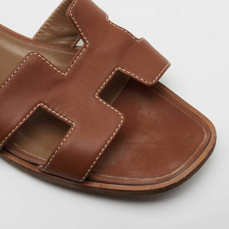 Pre Owned Hermes Brown Leather Oran Flat Slides Size 37