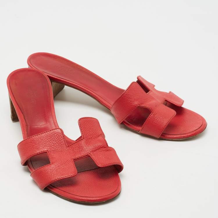 Pre Owned Hermes Red Textured Leather Oasis Slide Sandals Size 39