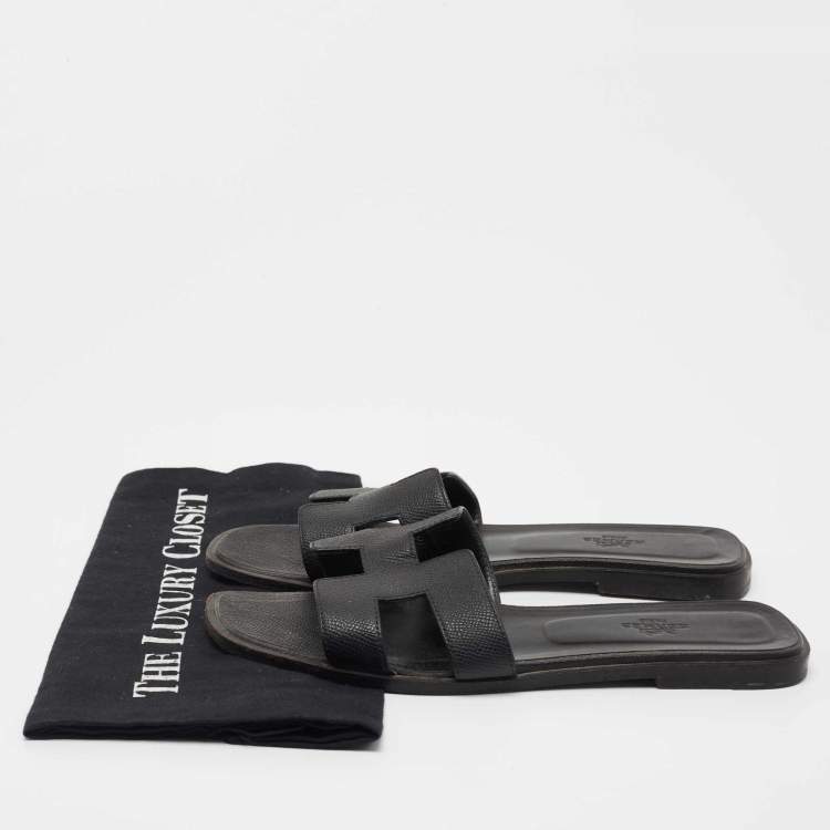 Pre Owned Hermes Black Leather Oran Flat Slides Size 40