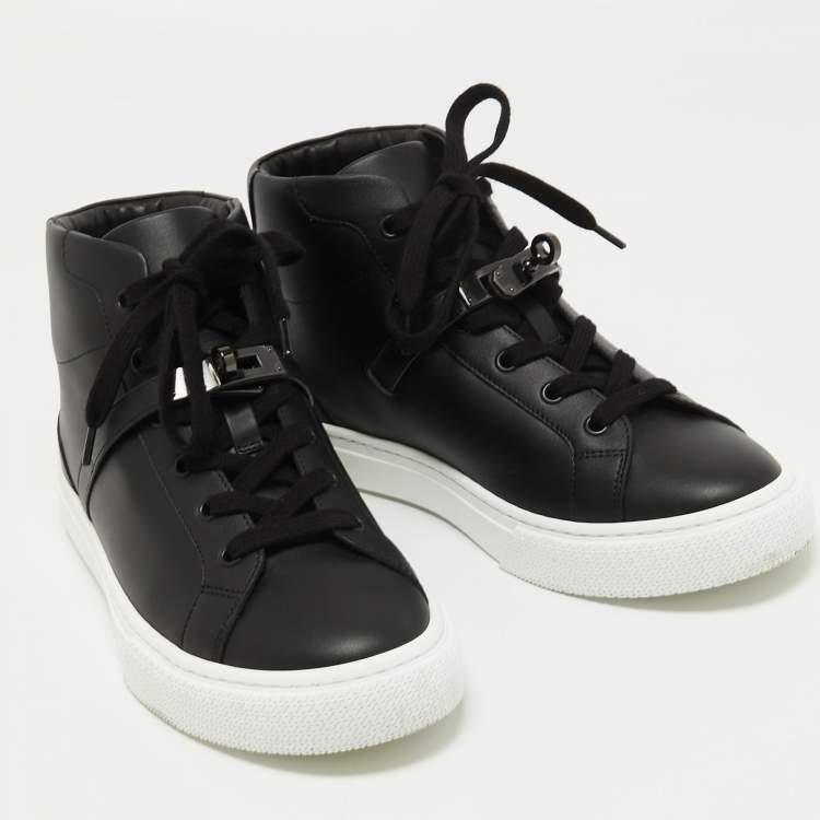 Pre Owned Hermes Black Leather Daydream Sneaker Size 39