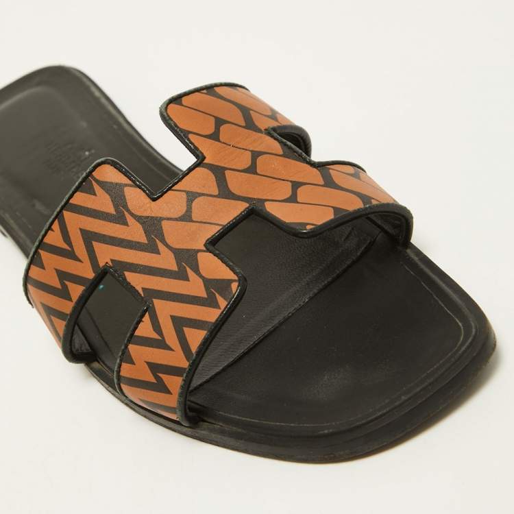 Pre Owned Hermes Brown/Black Leather Oran Flat Slides Size 41