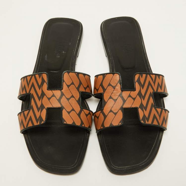 Pre Owned Hermes Brown/Black Leather Oran Flat Slides Size 41