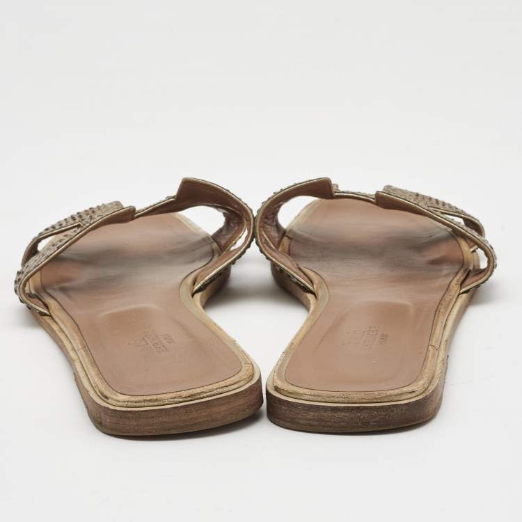 Pre Owned Hermes Two Tone Python Leather Oran Flat Sandals Size 41