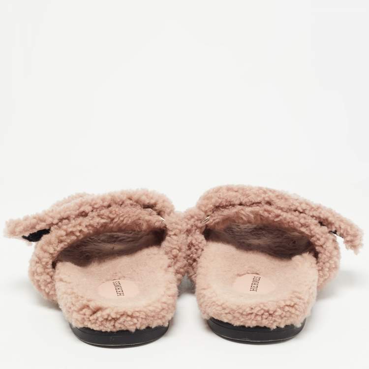 Pre Owned Hermes Pink Shearling Chypre Flat Slides Size 38 
