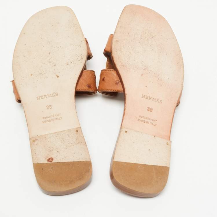 Pre Owned Hermes Brown Ostrich Leather Oran Flat Slides Size 38