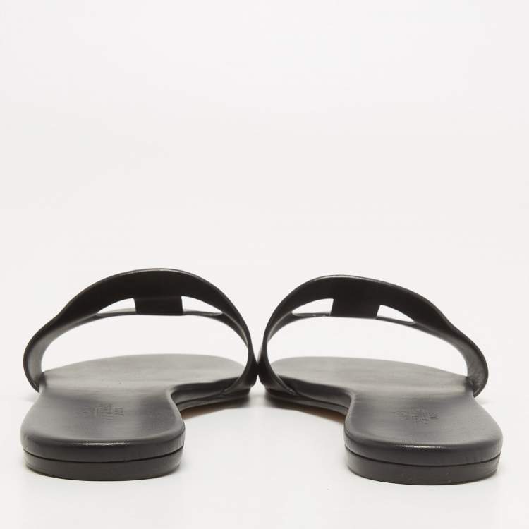 Pre Owned Hermes Black Leather Lisboa Flat Slides Size 38