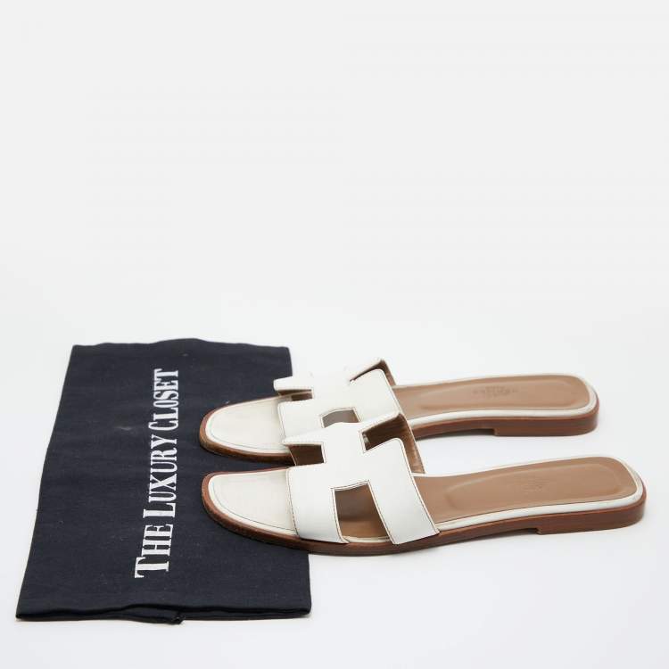 Pre Owned Hermes White Leather Oran Slide Sandals Size 39