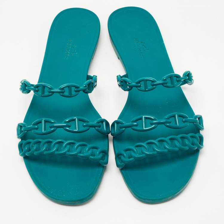 Pre Owned Hermes Green Rubber Chaine d'Ancre Rivage Flat Slides Size 39 