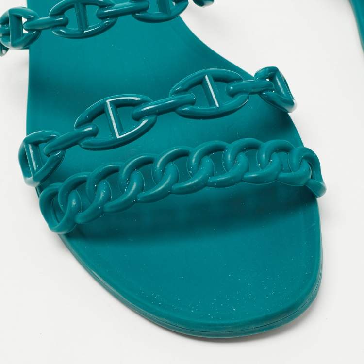 Pre Owned Hermes Green Rubber Chaine d'Ancre Rivage Flat Slides Size 39 